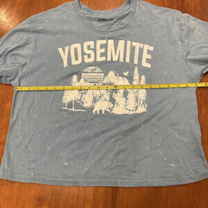 Rebellious One Yosemite Graphic Crop T-Shirt Large